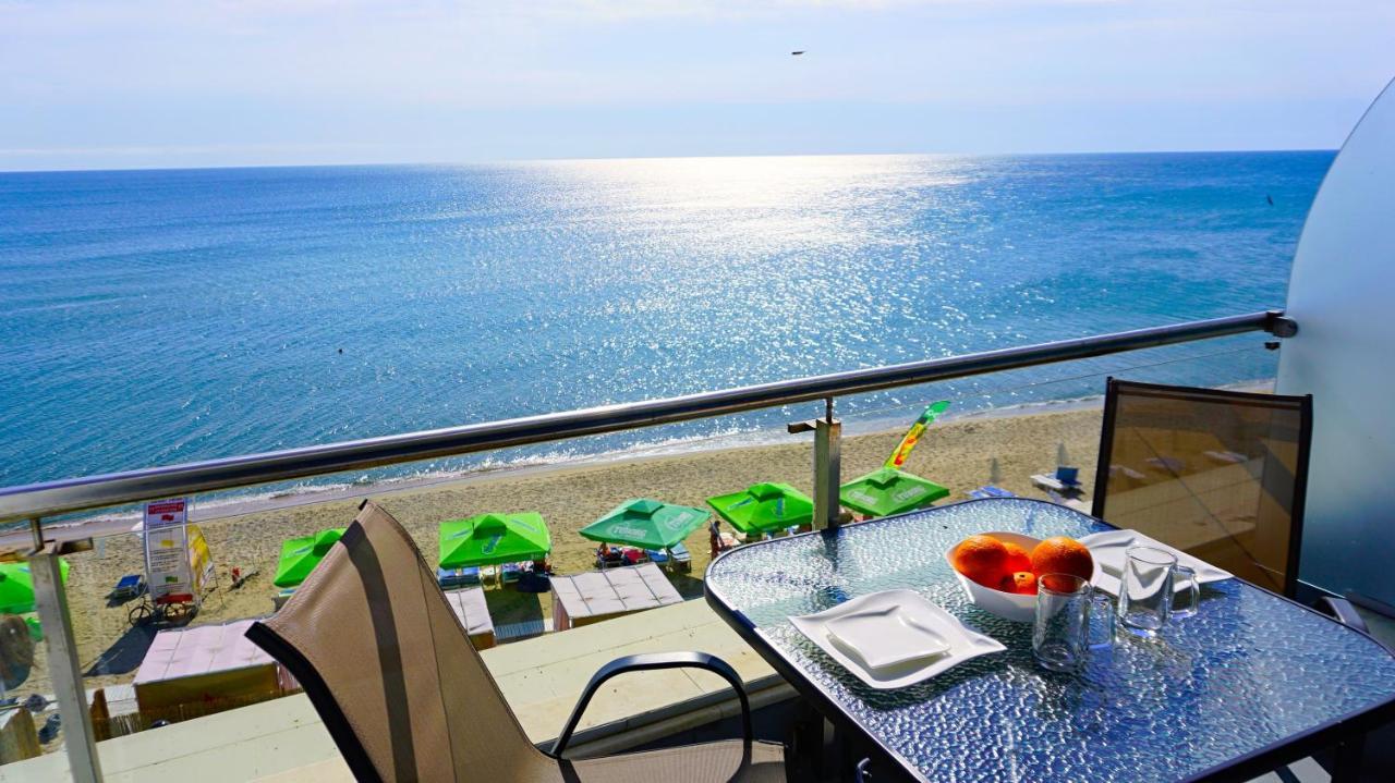 Aurora Apartments On The Beach Obzor Zewnętrze zdjęcie