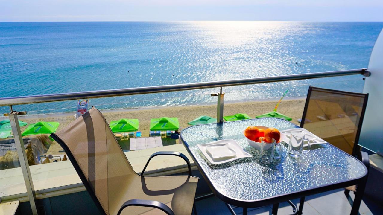 Aurora Apartments On The Beach Obzor Zewnętrze zdjęcie